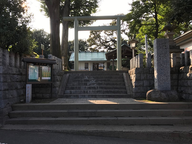 深沢神社の弁天社の改修工事